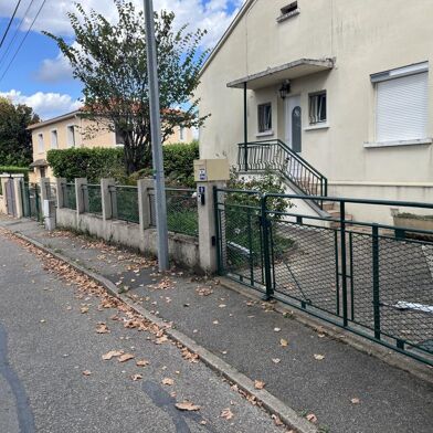 Maison 4 pièces 1400 €