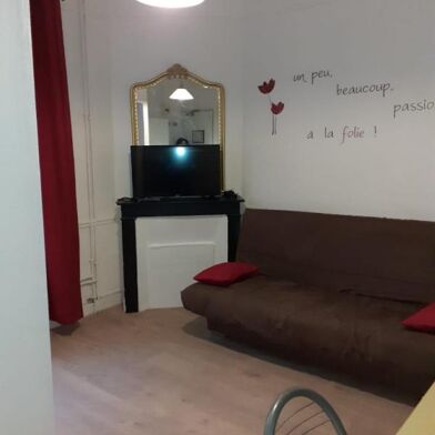 Appartement 1 pièces 900 €
