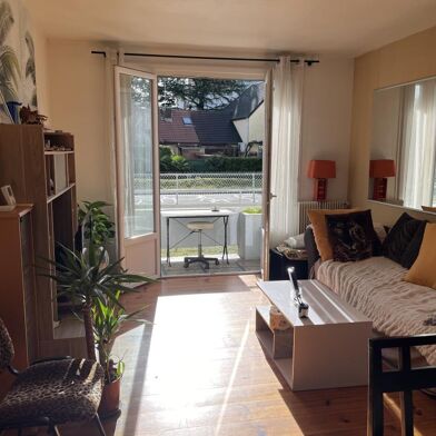 Appartement 1 pièces 450 €