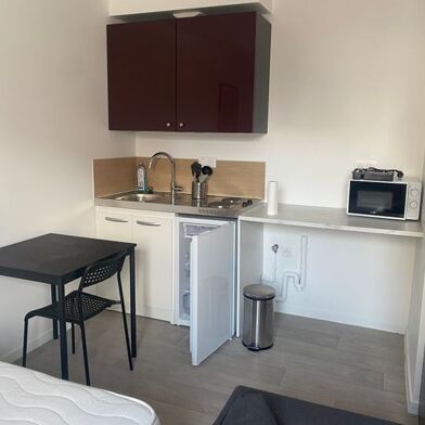 Appartement 1 pièces 690 €