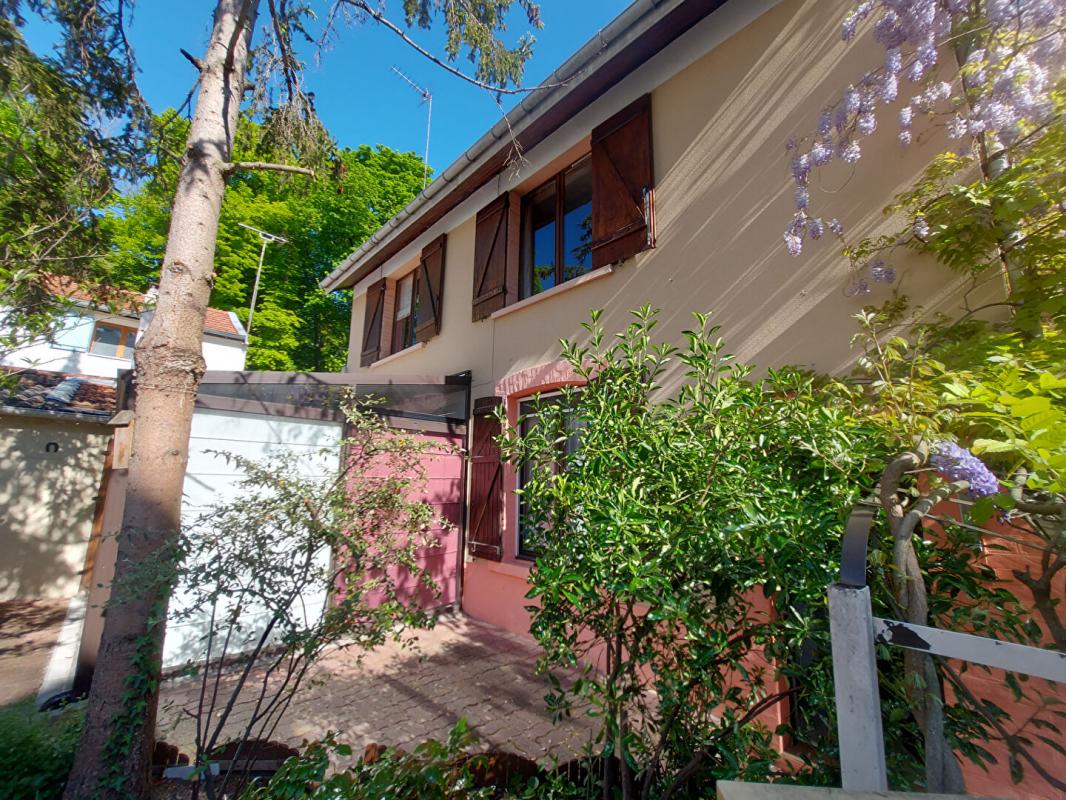 Villa / Maison  à vendre Reims 51100