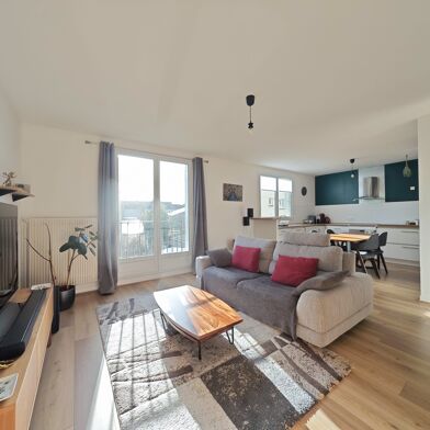 Appartement 5 pièces 220000 €