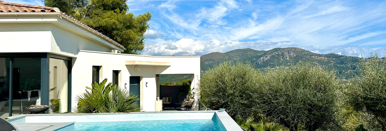 Maison 4 Pièces 102 m² à vendre à Carros (06510)