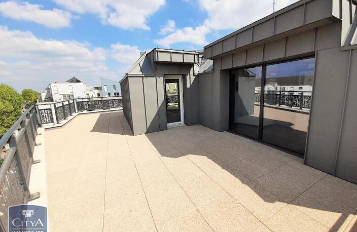 Location appartement 3 pièces 70 m² à Joué-lès-Tours (37300) — photo 2