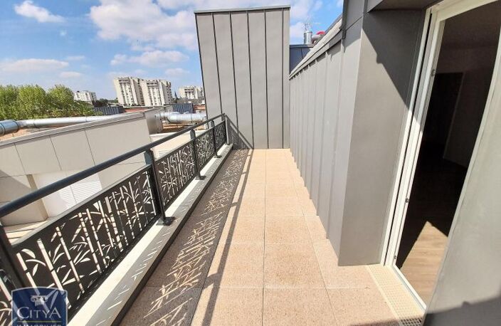 Location appartement 3 pièces 70 m² à Joué-lès-Tours (37300) — photo 5