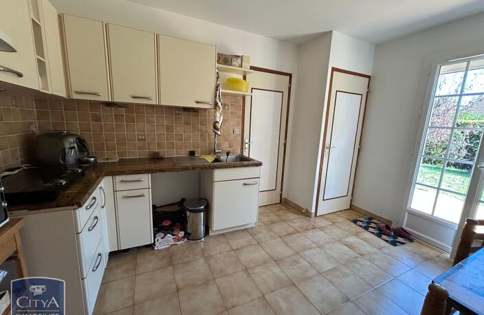 Location maison 6 pièces 108 m² à Chambray-lès-Tours (37170) — photo 5