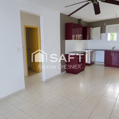 Appartement 4 pièces 221000 €