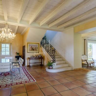 Maison 9 pièces 1495000 €