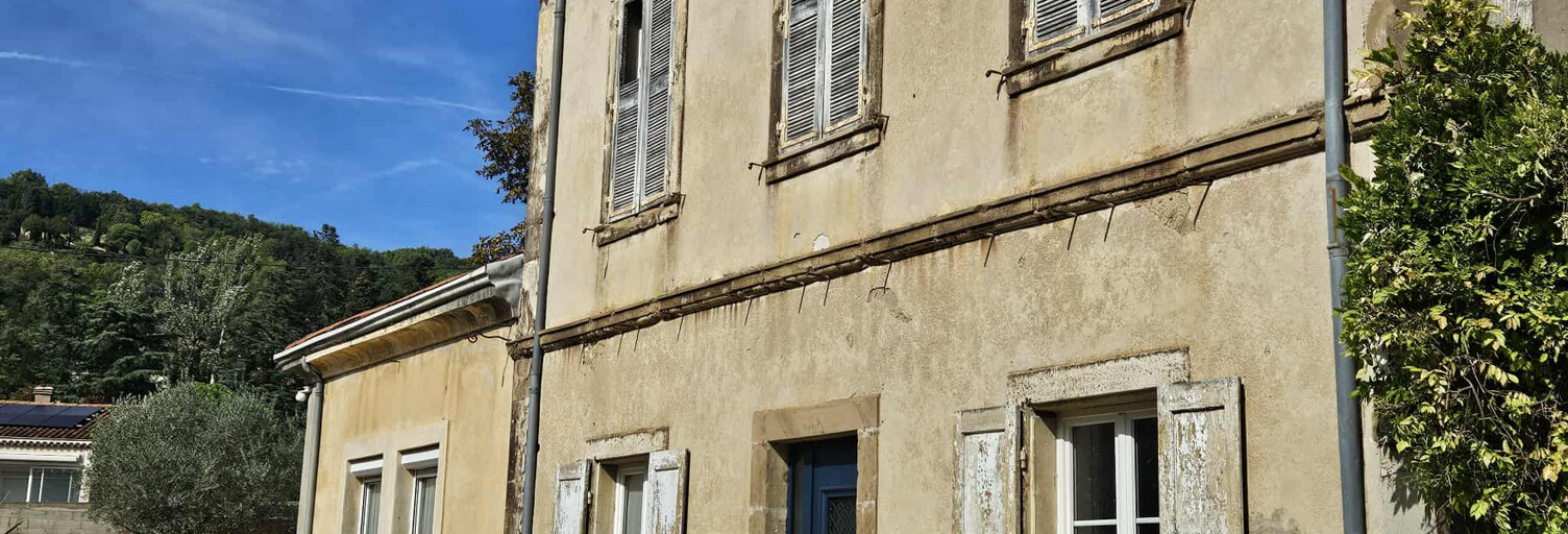 Maison 8 Pièces 179 m² à vendre à Crest (26400)