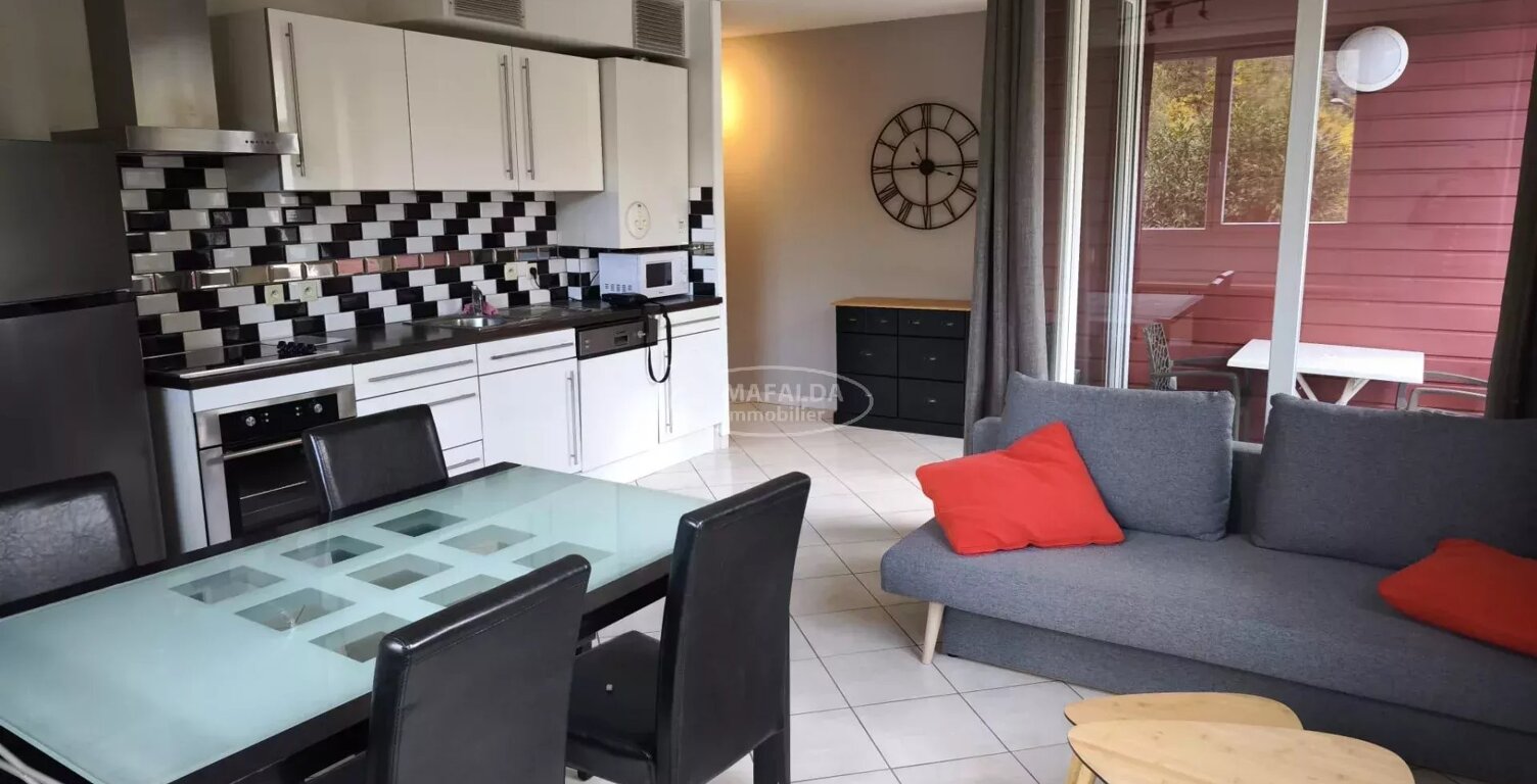 T2 avec loggia - Magland — photo 1