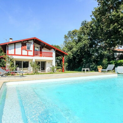 Maison 6 pièces 1219000 €