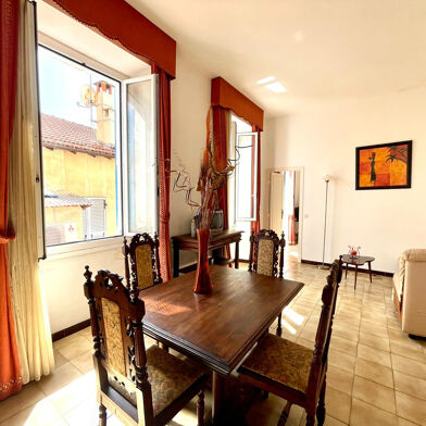 Appartement 5 pièces 450000 €