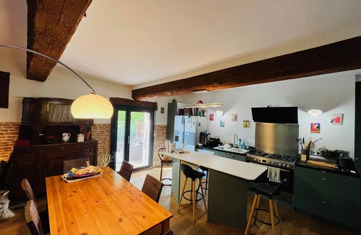 Baziège, bel appartement de caractère rénové avec terrasses — photo 5