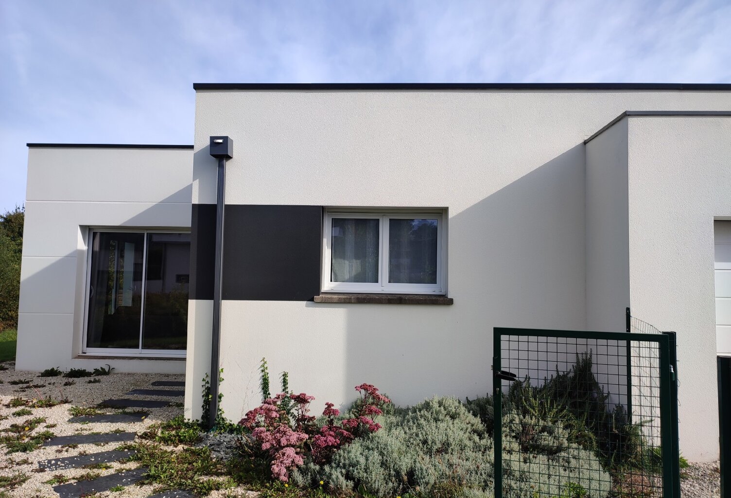 A VENDRE - MAISON DE PLAIN PIED - DINAN - SOQUET IMMOBILIER - NOUVEAUTE — photo 1