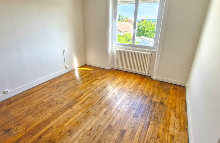 Maison de ville 115 M2 habitable sur une parcelle de terrain — photo 4