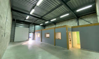 Local industriel  110 m² à louer à Charly (69390)