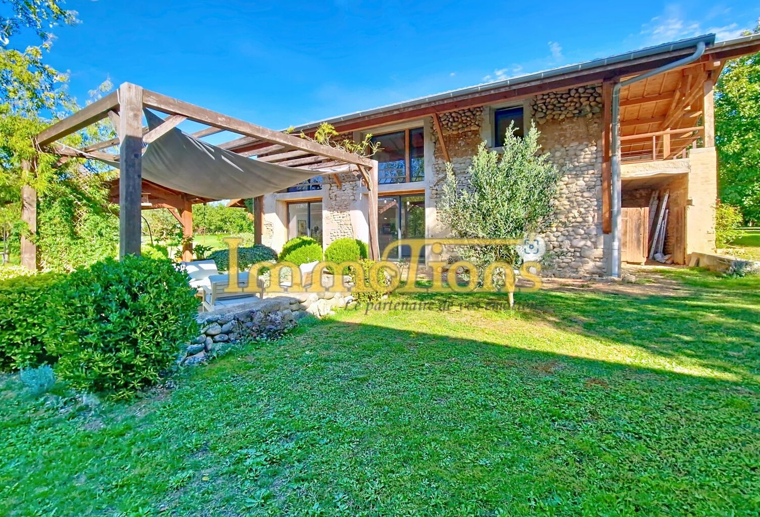 PROCHE SAINT MARCELLIN (SAINT HILAIRE DU ROSIER) — photo 1
