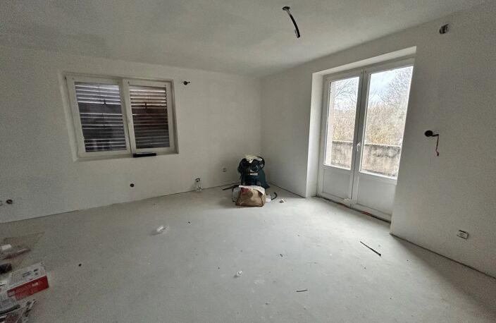 Maison à rénover à ETIVAL CLAIREFONTAINE — photo 4