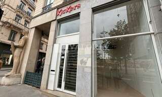 Commerce  112 m² à louer à Lyon 2 (69002)