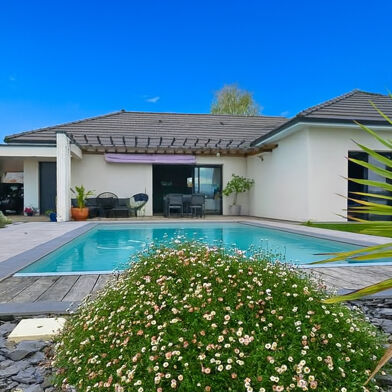 Maison 5 pièces 439900 €