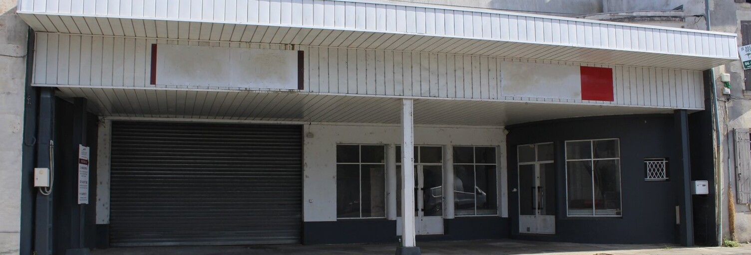 Immeuble  450 m² à vendre à Saint-Martin-de-Juillers (17400)