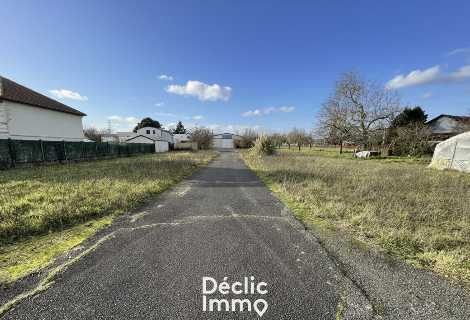 Terrain 3225 m2 viabilisé à Vendre Saint-Cyr-sur-Loire — photo 1