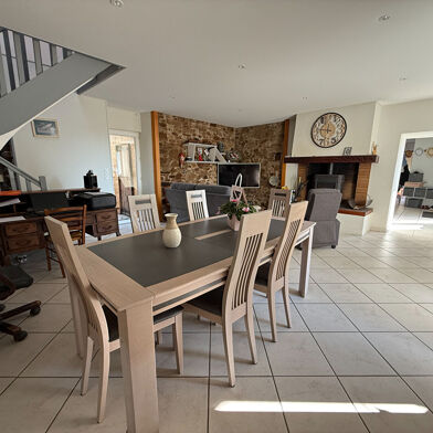 Maison 5 pièces 358800 €