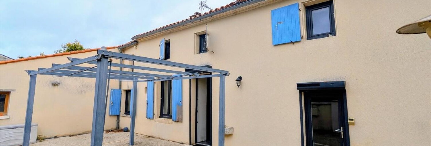 Maison 7 Pièces 167 m² à vendre à Courbillac (16200)