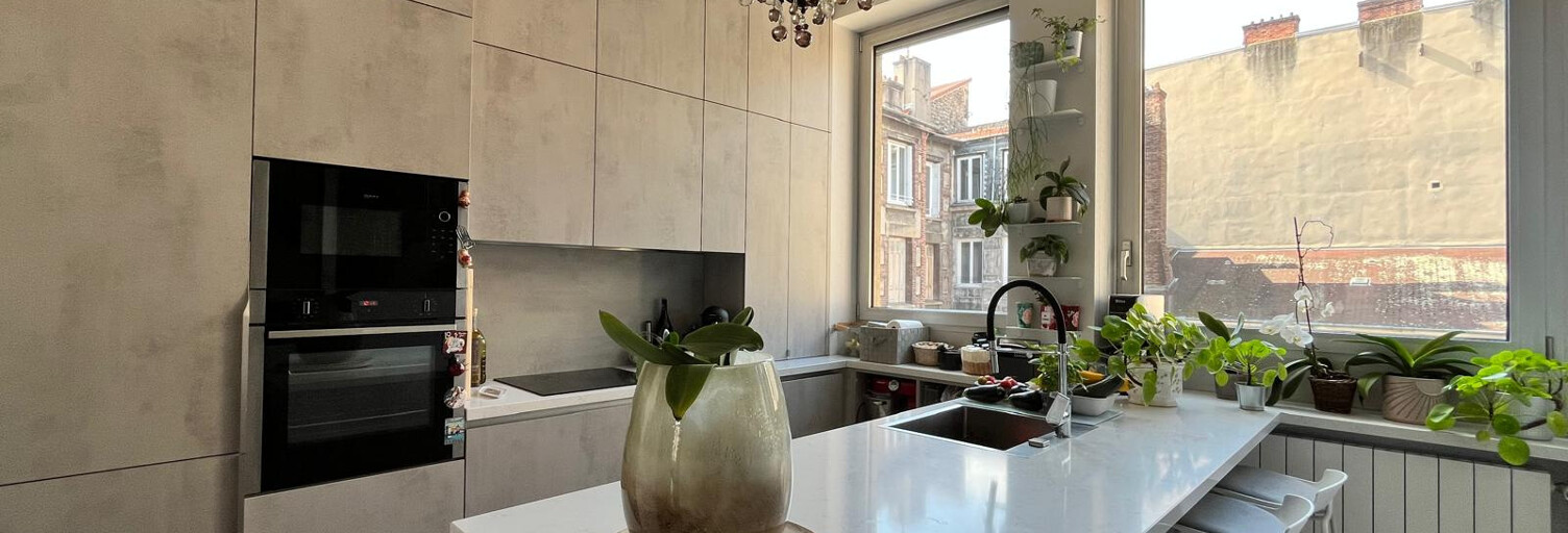 Appartement 8 Pièces 252 m² à vendre à Saint-Étienne (42000)