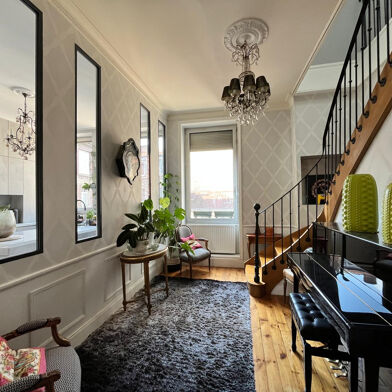 Appartement 8 pièces 349000 €