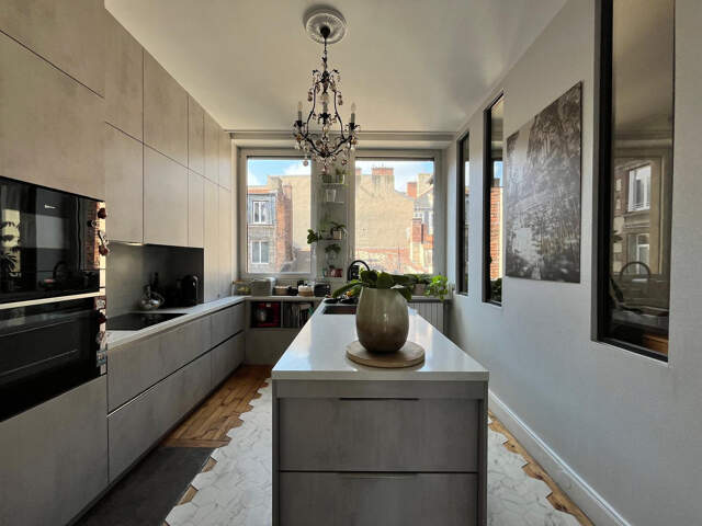 APPARTEMENT EN DUPLEX DE 252M2 EN HYPER CENTRE VILLE — photo du bien