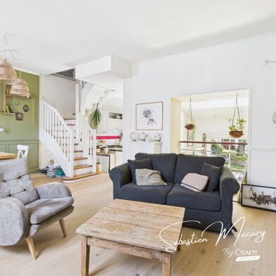 Maison 5 pièces 499900 €