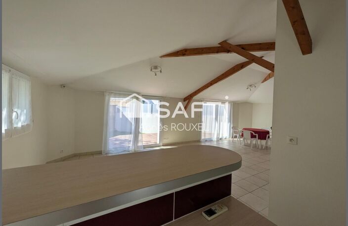 Au calme, proximité commerces et écoles et tram, garage — photo 2