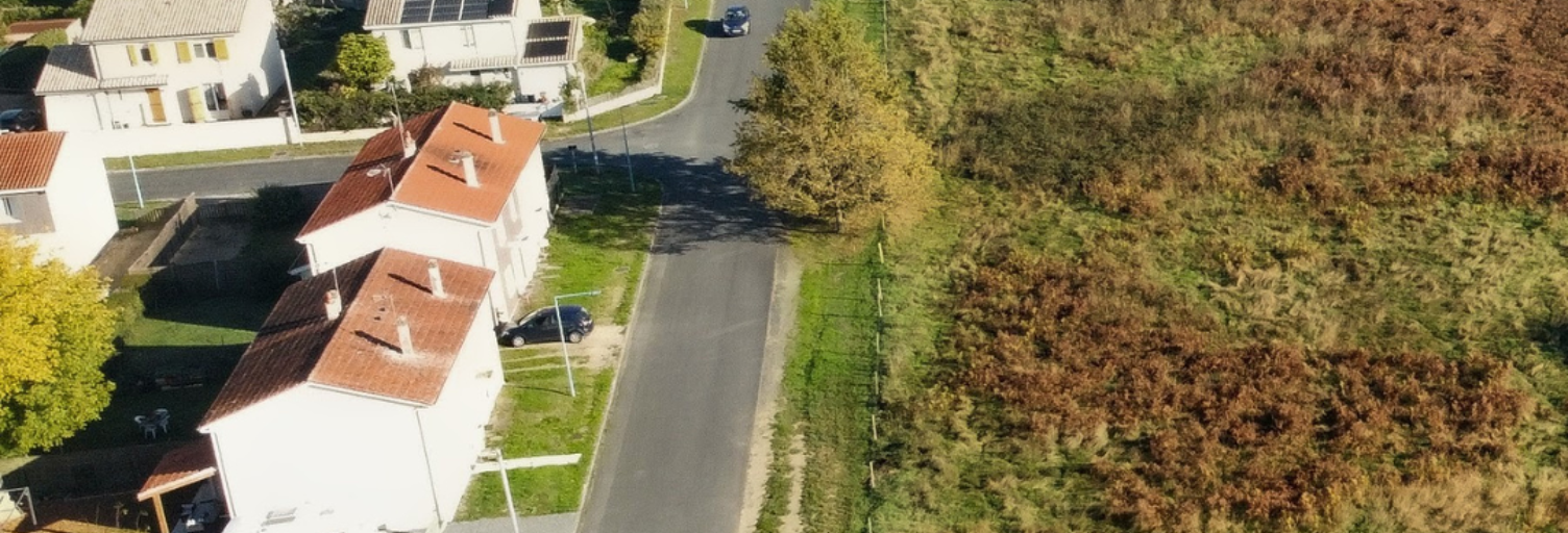 Terrain  53098 m² à vendre à Saint-Seurin-sur-l'Isle (33660)