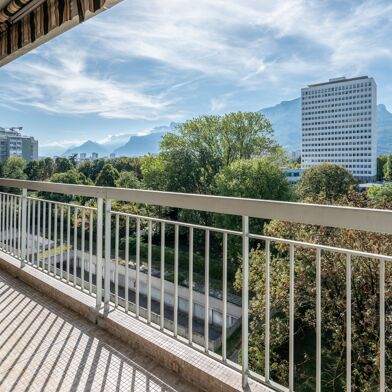 Appartement 4 pièces 125000 €