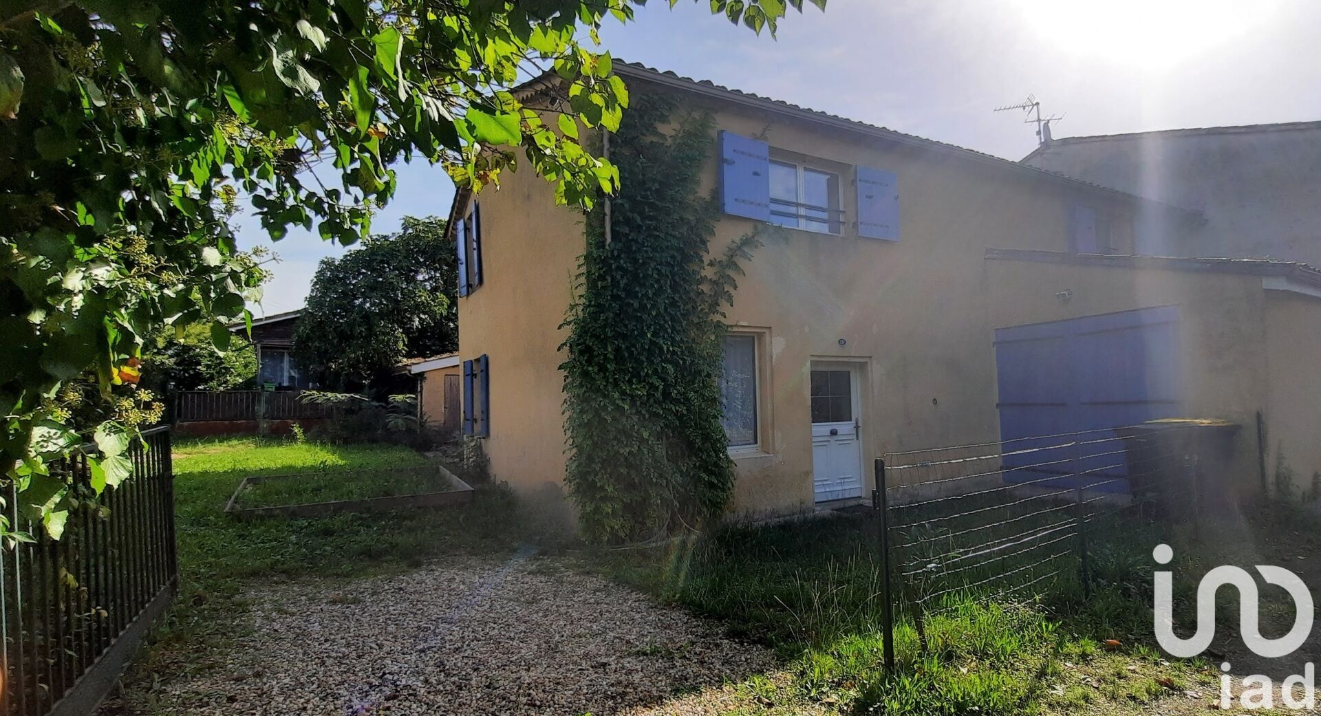 Ste-Croix-Du-Mont - 75m² - 4p. - 3ch.