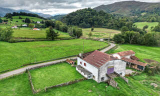 Maison 7 Pièces 158 m² à vendre à Saint-Jean-Pied-de-Port (64220)