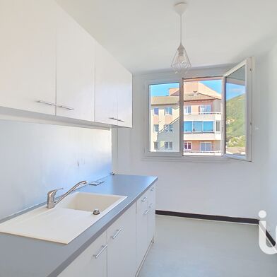 Appartement 3 pièces 95000 €