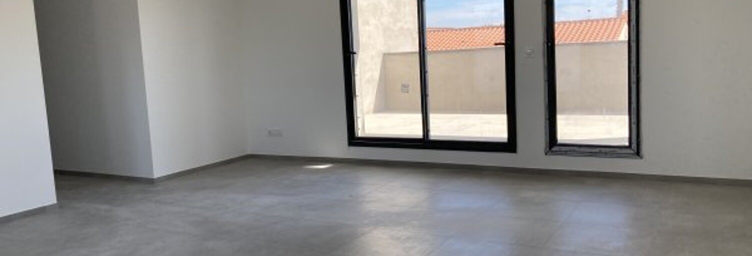 Bureau  70 m² à louer à Villeneuve-de-la-Raho (66180)