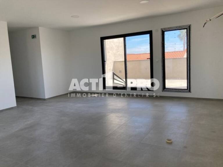 Bureaux à louer — photo 1