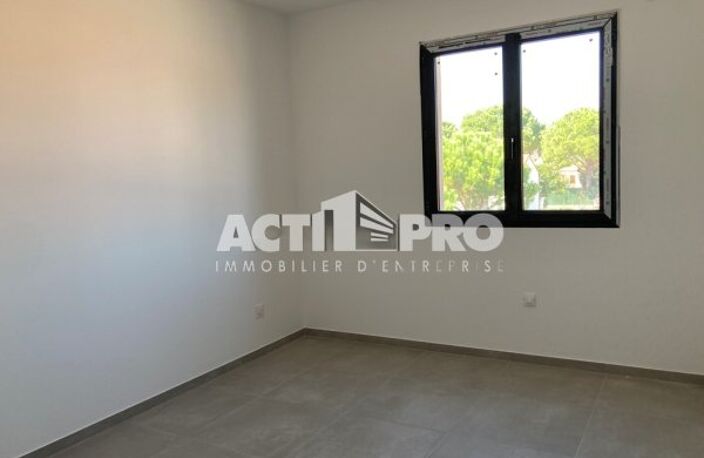 Bureaux à louer — photo 4