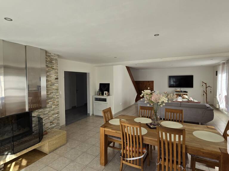 Vente Maison/villa 7 pièces — photo 1
