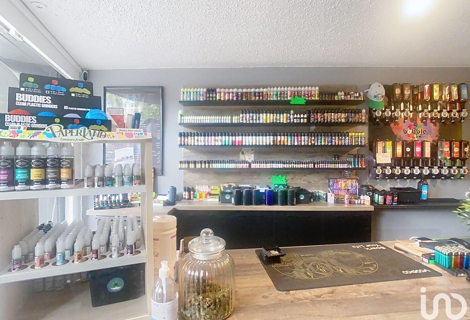 Vente Boutique/Local commercial 40 m&sup2; — photo 1