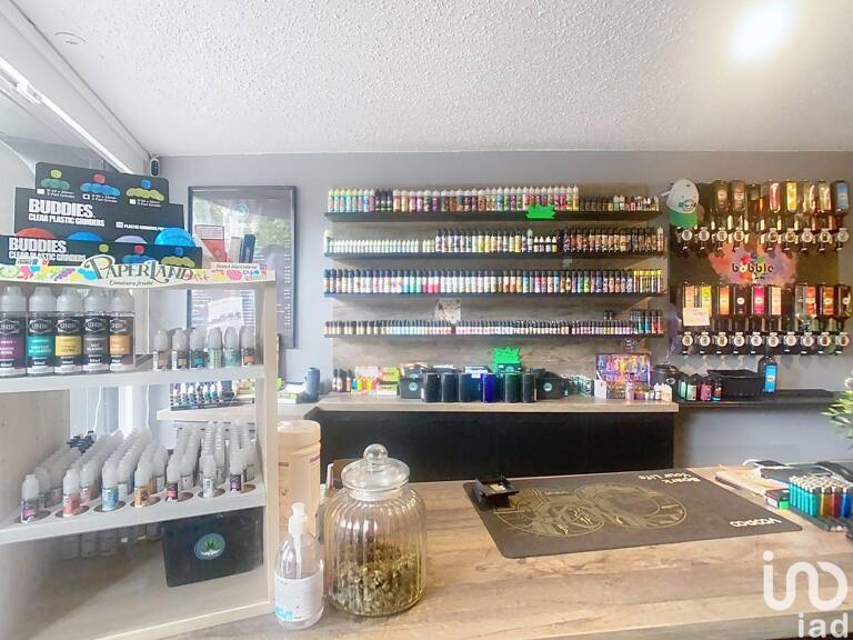 Vente Boutique/Local commercial 40 m&sup2; — photo 1