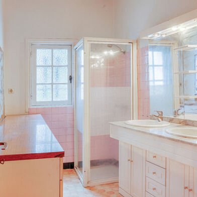 Maison 8 pièces 954000 €