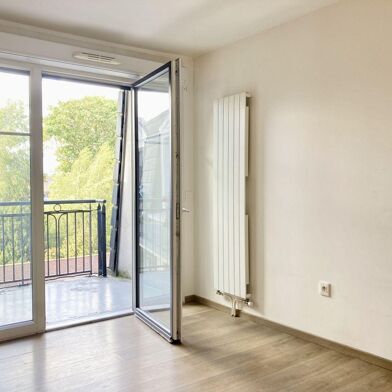 Appartement 2 pièces 958 €