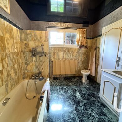 Maison 7 pièces 290000 €