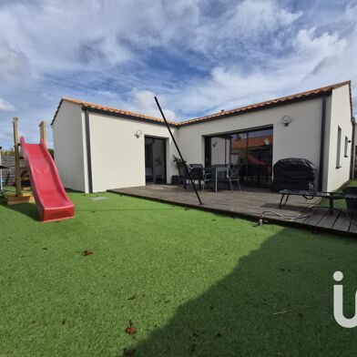 Maison 6 pièces 374000 €