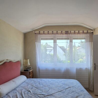 Maison 7 pièces 450000 €