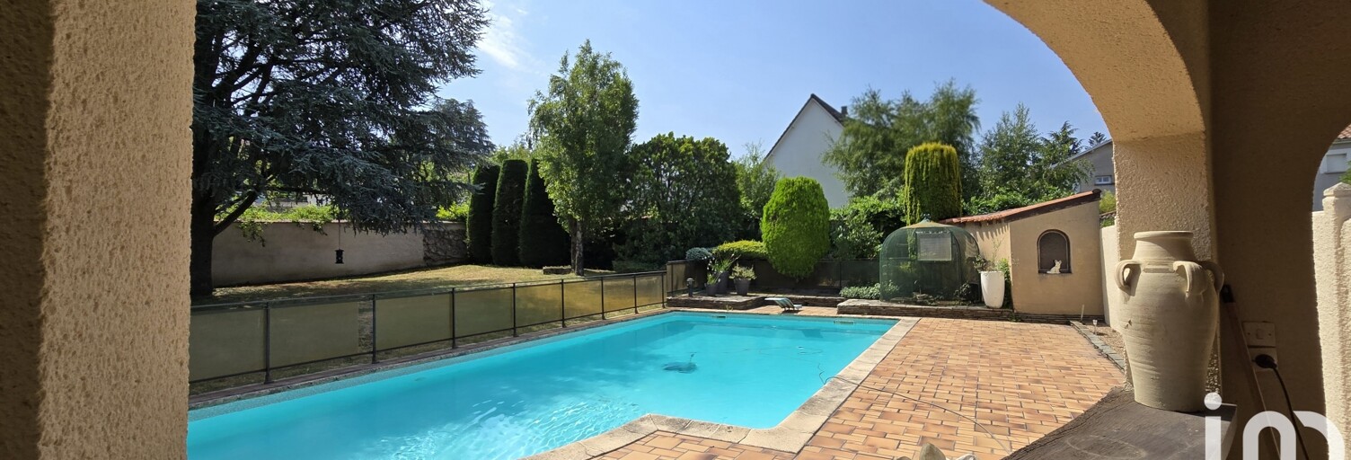 Maison 7 Pièces 235 m² à vendre à Andrézieux-Bouthéon (42160)